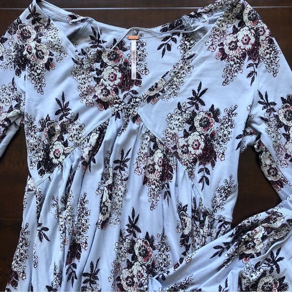 Free People bubble sleeve floral top - Picture 1 of 6